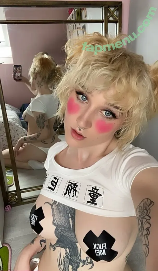 Aloeeveera nude photo #0039 (aloeveraa___)