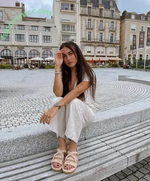 Alohalaia / alohalaia_ / thealohatrainer nude photo #0181