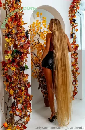 alona_kravchenko / alona__kravchenko nude photo #0004