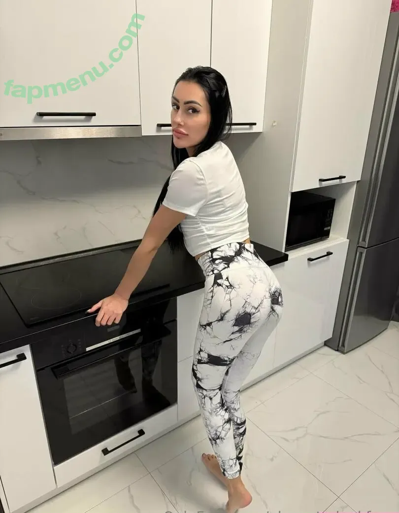 alonastadnykfree nude photo #0049 (alenacutiie)