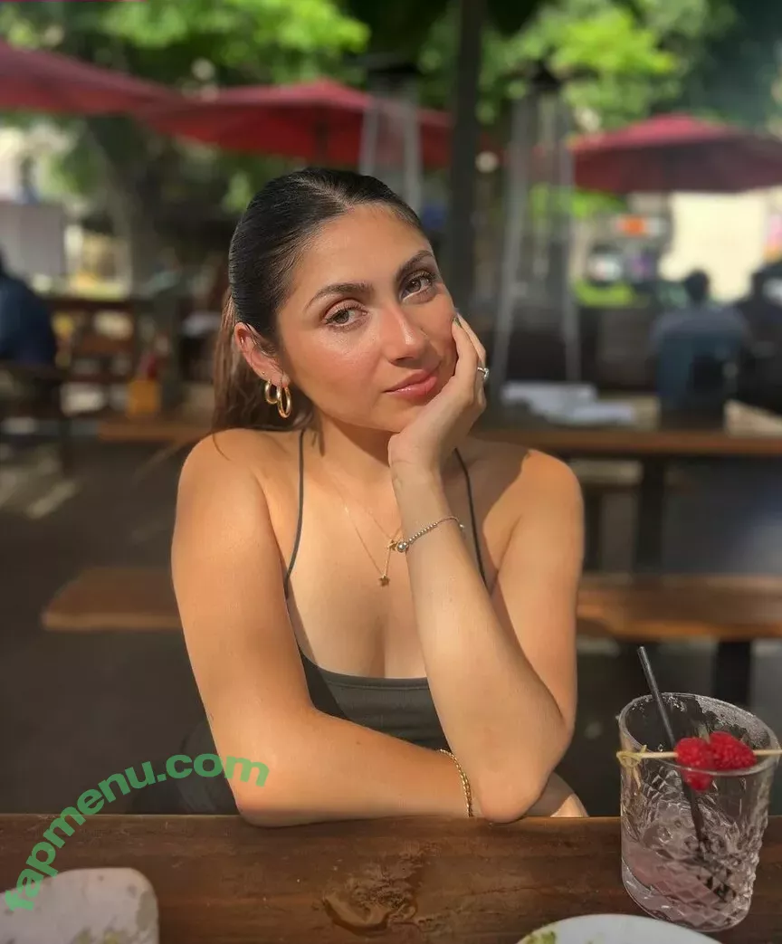 Alondra Delgado nude photo #0009 (diandradelgado / ialondradelgado)