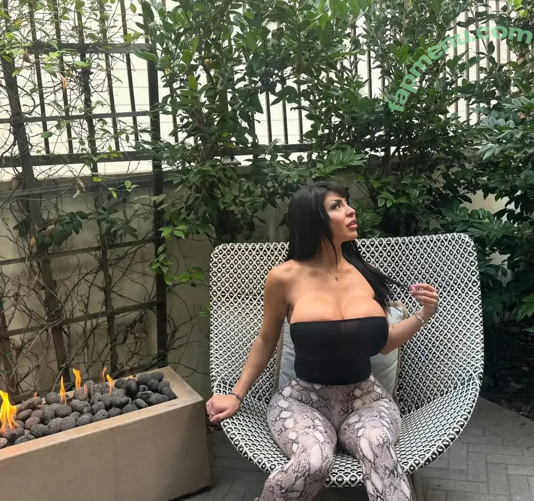 Alondra Roi nude photo #0153 (alondraroi)