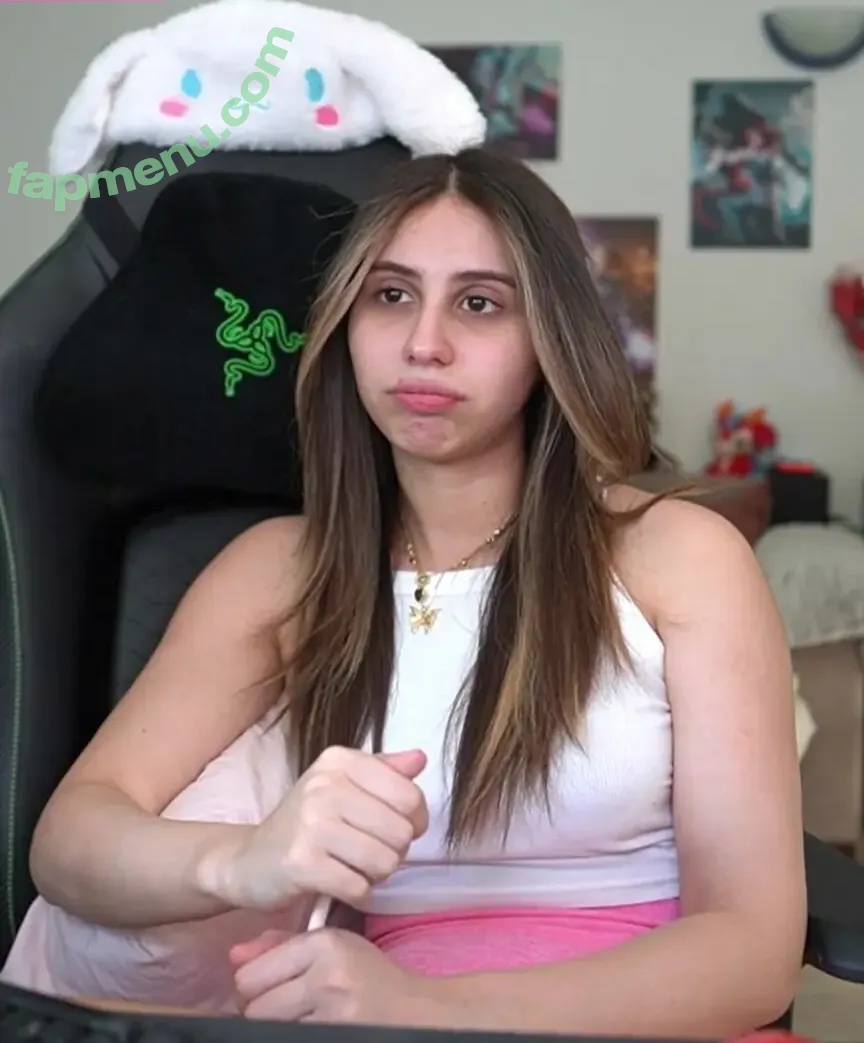 Aloonea nude photo #0046 (aloonea__)