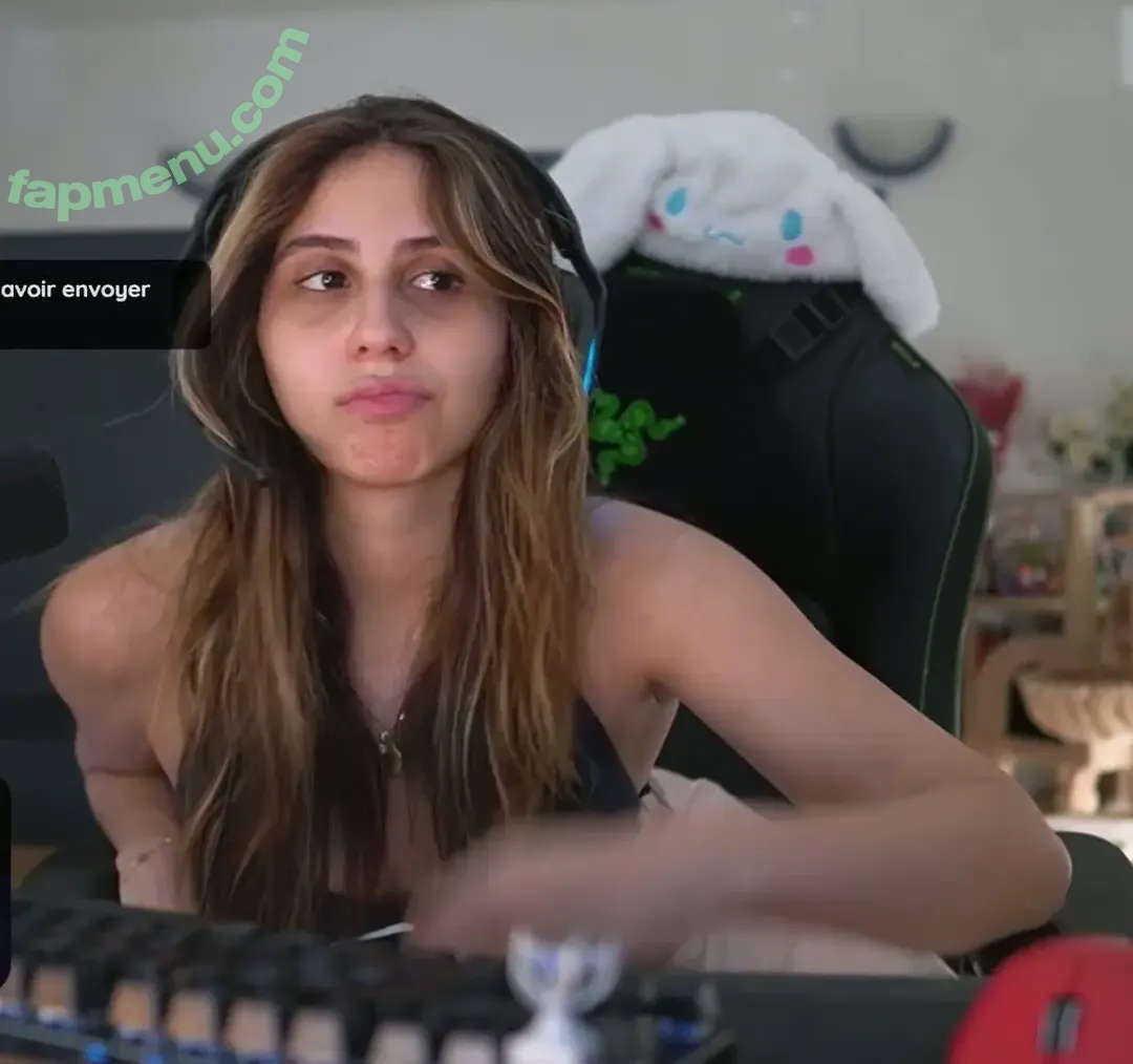 Aloonea nude photo #0063 (aloonea__)