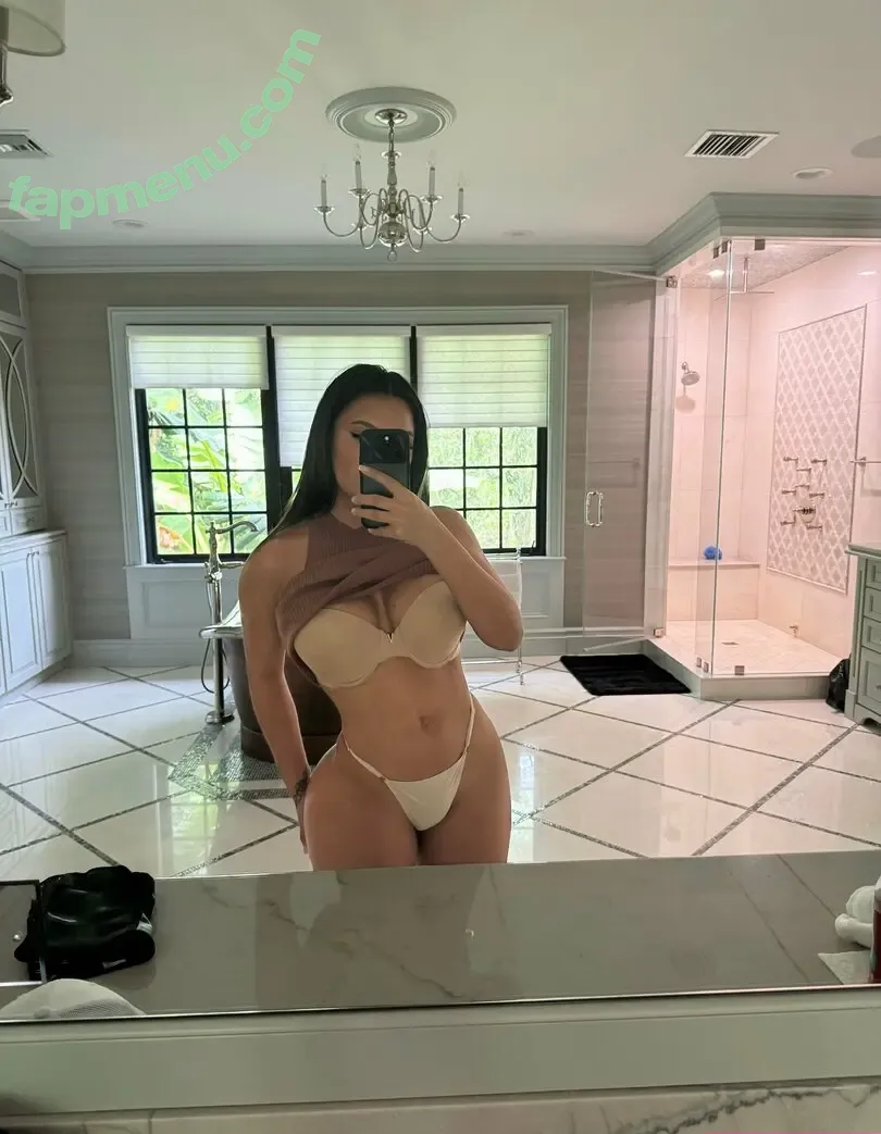 aloraraynefree nude photo #0002 (aloraraynefree)