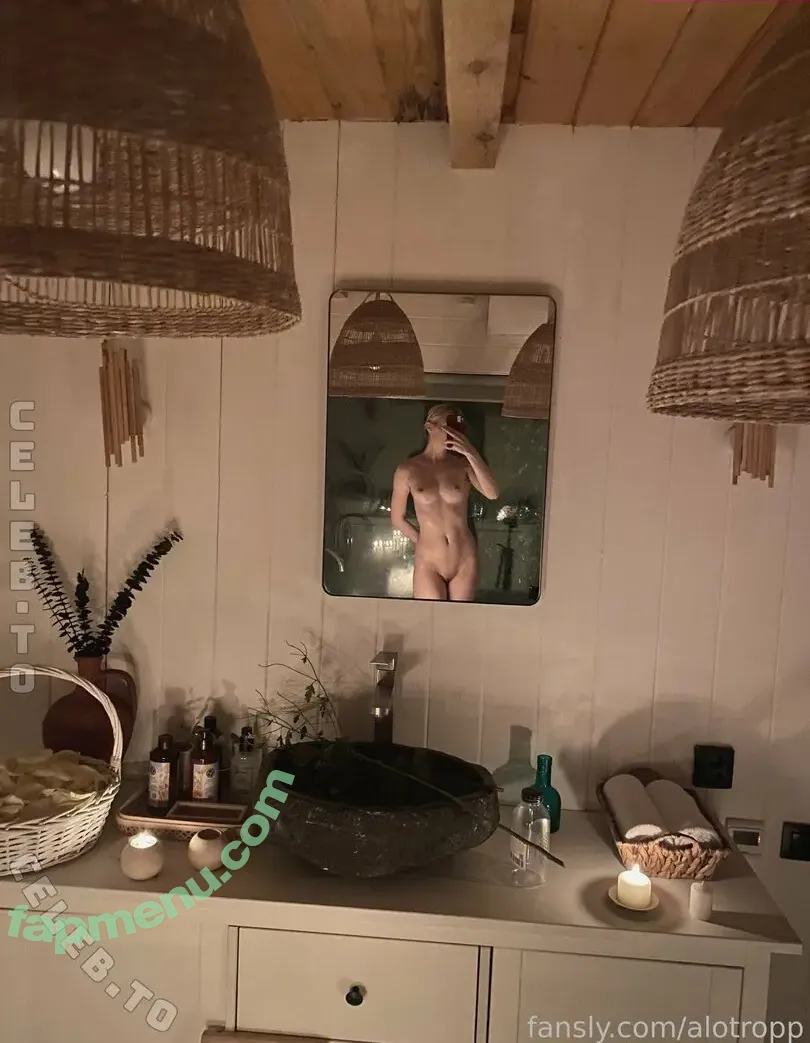 Alotropp nude photo #0052 (allotrop / allotropp)