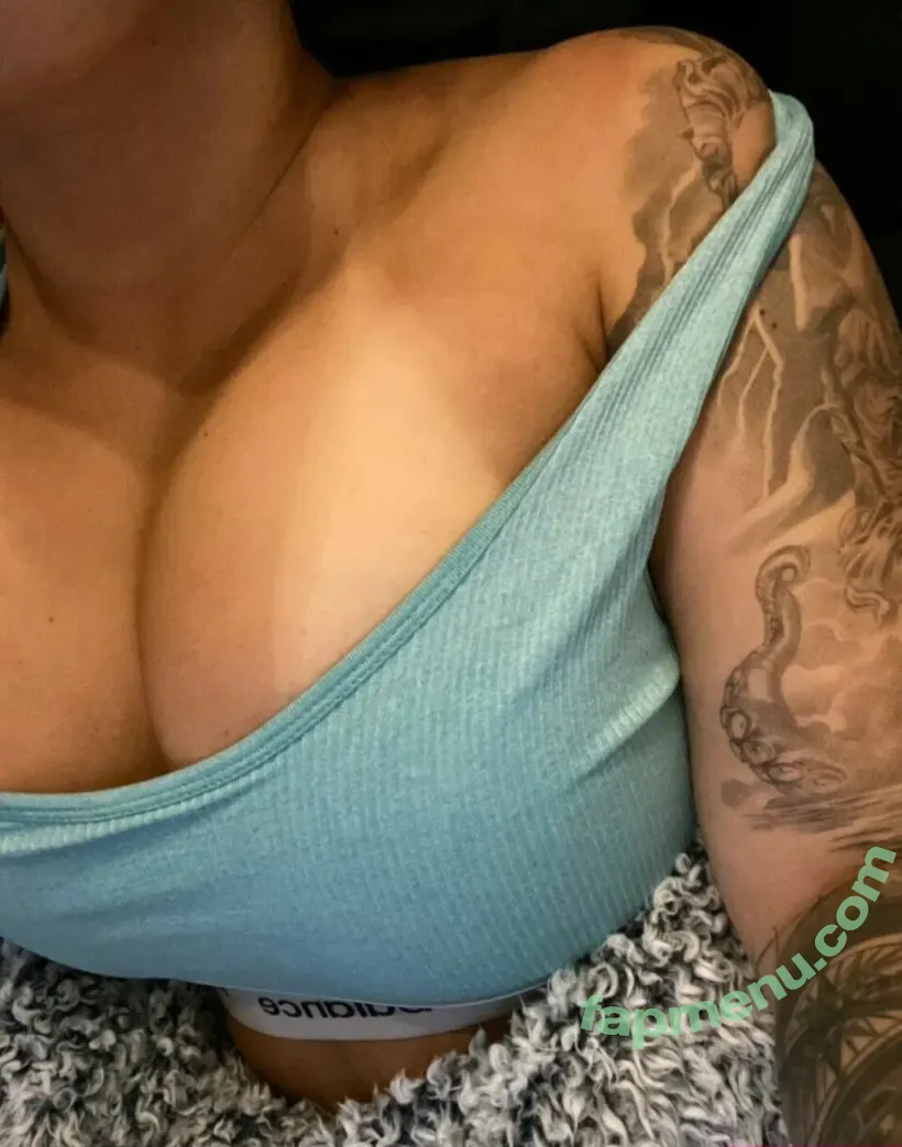 Alphacupcake nude photo #0012 (_alphacupcake_ / alpha_cupcakee)
