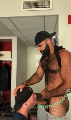 alphatopwolf22 / alphawolfcvlt nude photo #0220