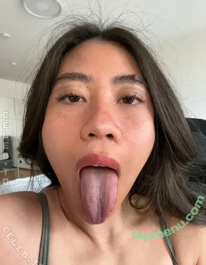 Alpswander / karolislipinas nude photo #0134