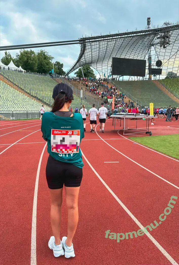 Alpswander nude photo #0091 (karolislipinas)