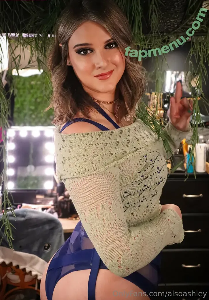 AlsoAshley nude photo #0767 (AlsoAshleyB / Ashely Barron)