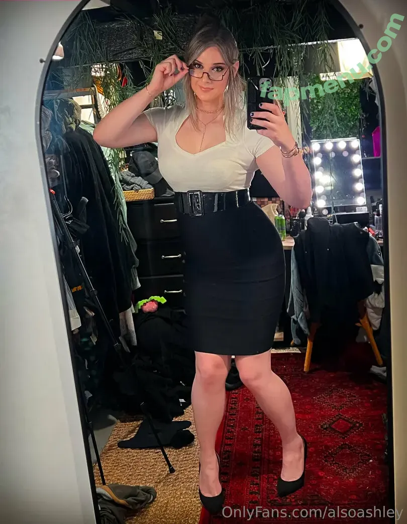 AlsoAshley nude photo #0836 (AlsoAshleyB / Ashely Barron)