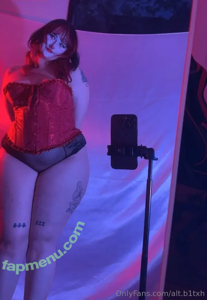 alt.b1txh nude photo #0010 (alt.b1txh_)
