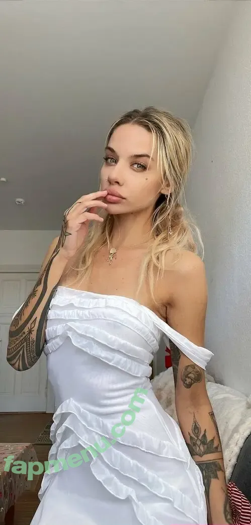 altbarb1e nude photo #0079 (lindarobertshnkn)