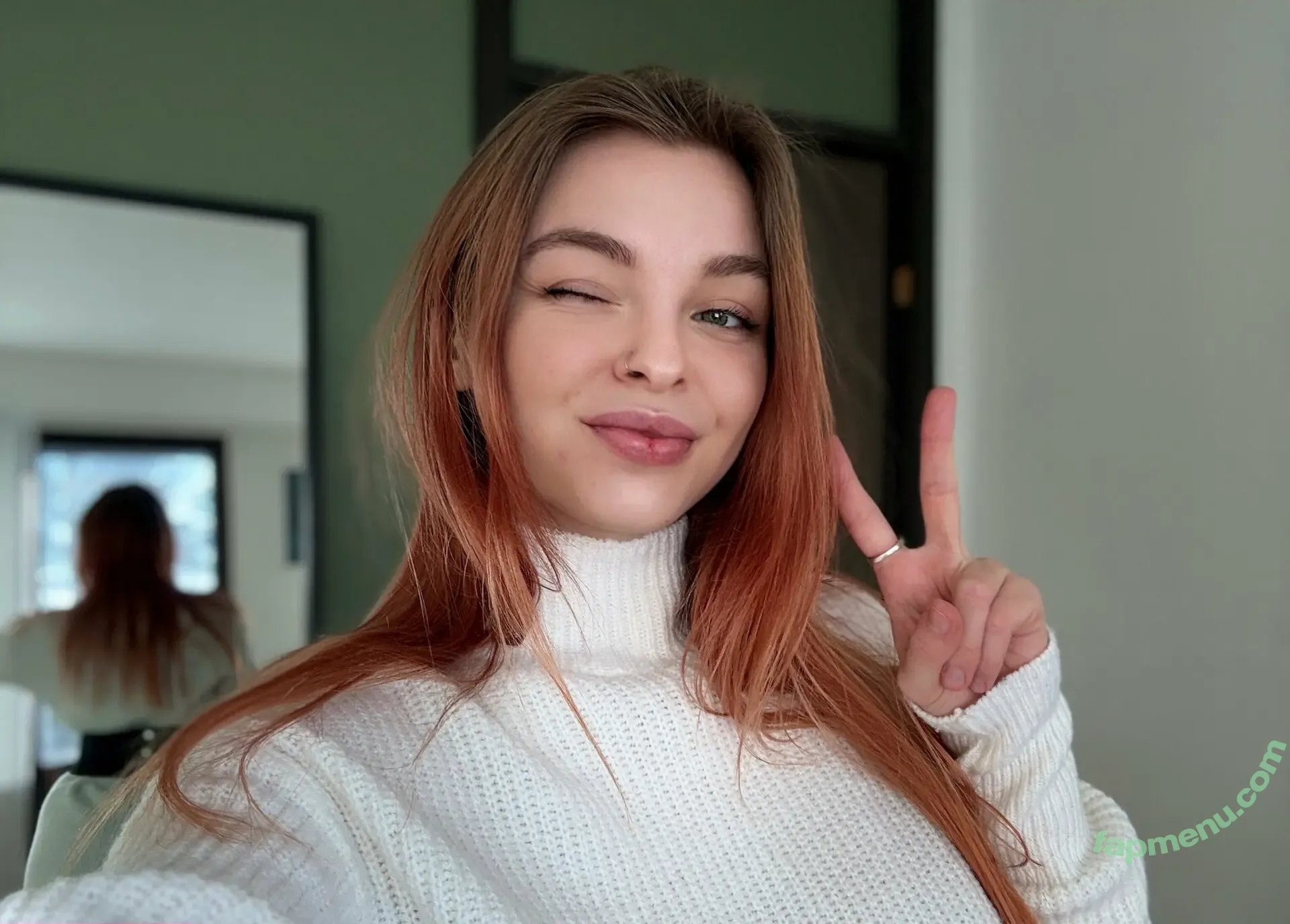 alterevaxfree nude photo #0003 (alterevaxfree)