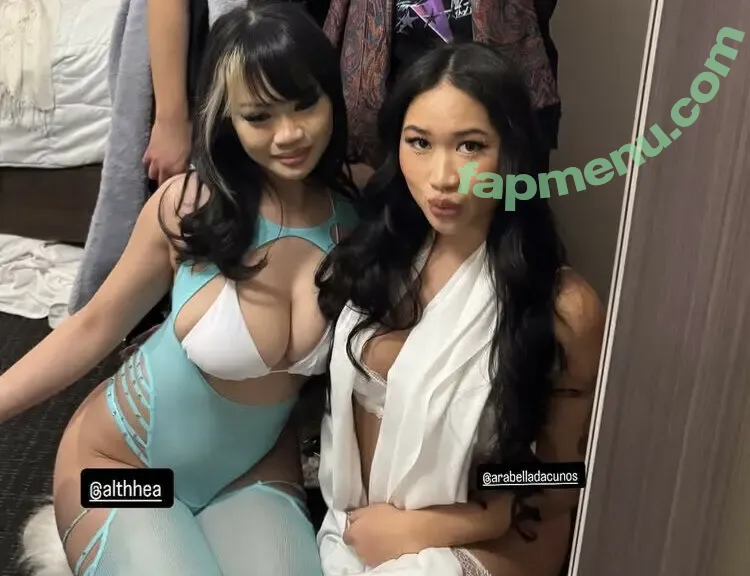 Althizy nude photo #0089 (yoalthea)