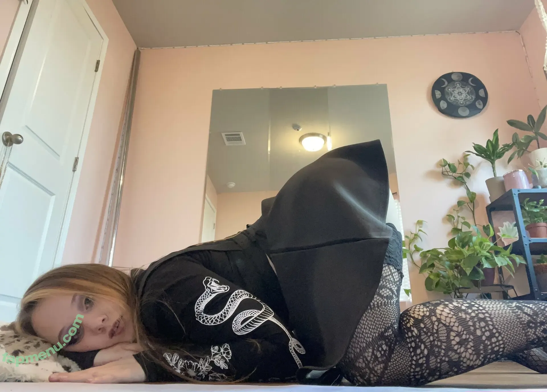 altriellity nude photo #0004 (riellesiren)