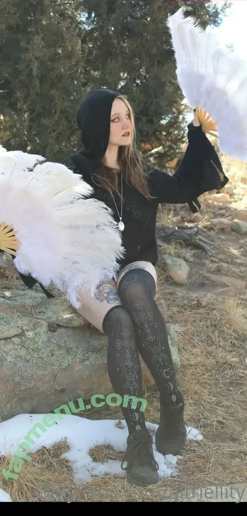 altriellity nude photo #0010 (riellesiren)