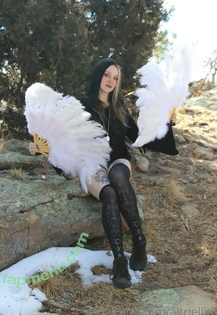 altriellity nude photo #0021 (riellesiren)