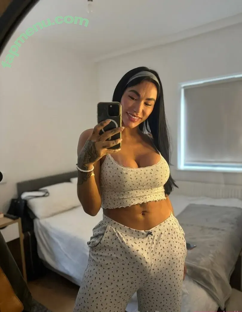 alunabell nude photo #0001 (alunabell)
