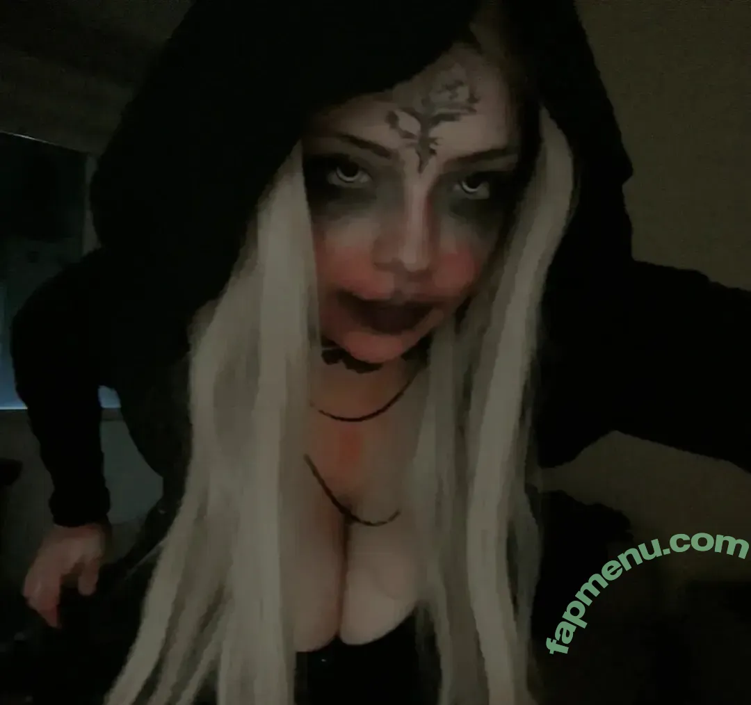 Alvarez Yadira nude photo #0056 (666yadis / yadirag)