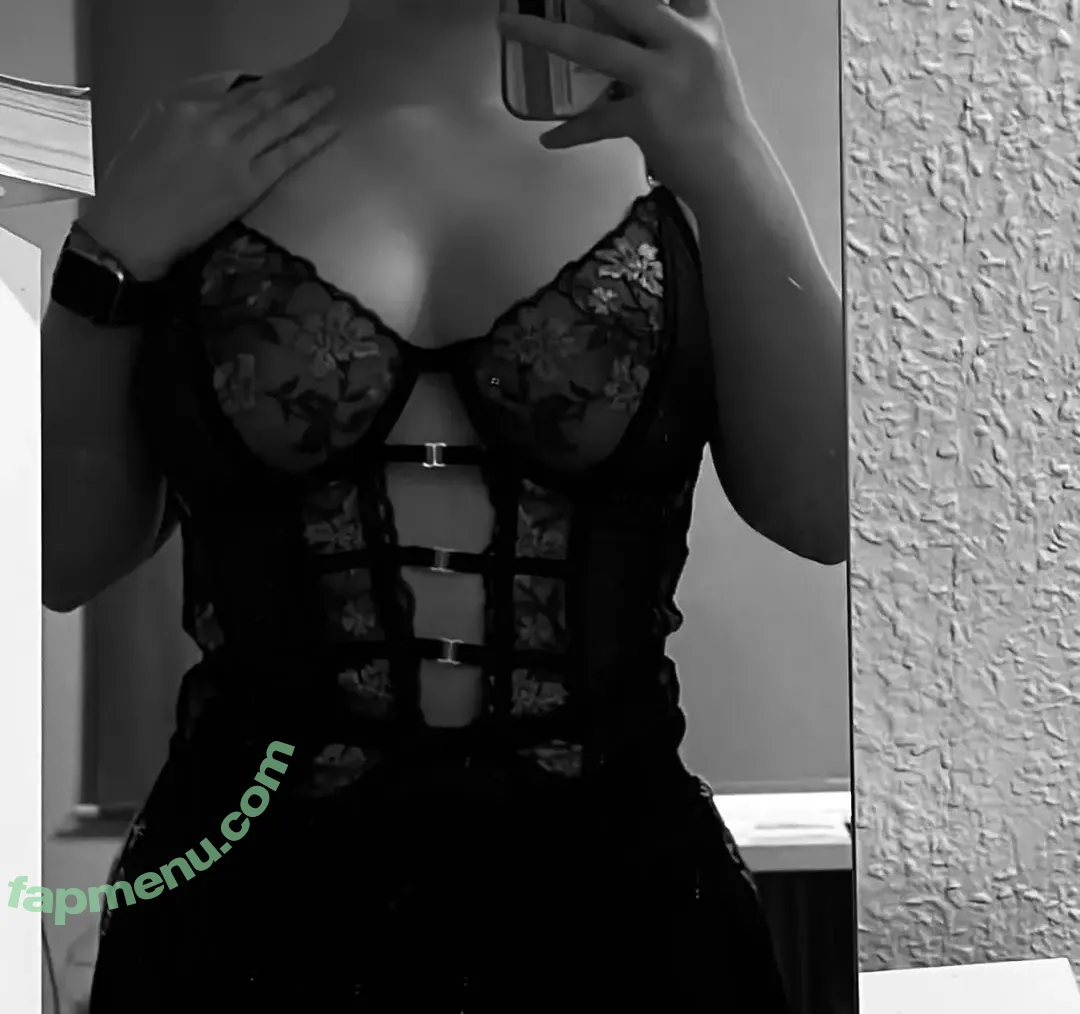 Alxdr.krss nude photo #0002 (Alxdr.krss)