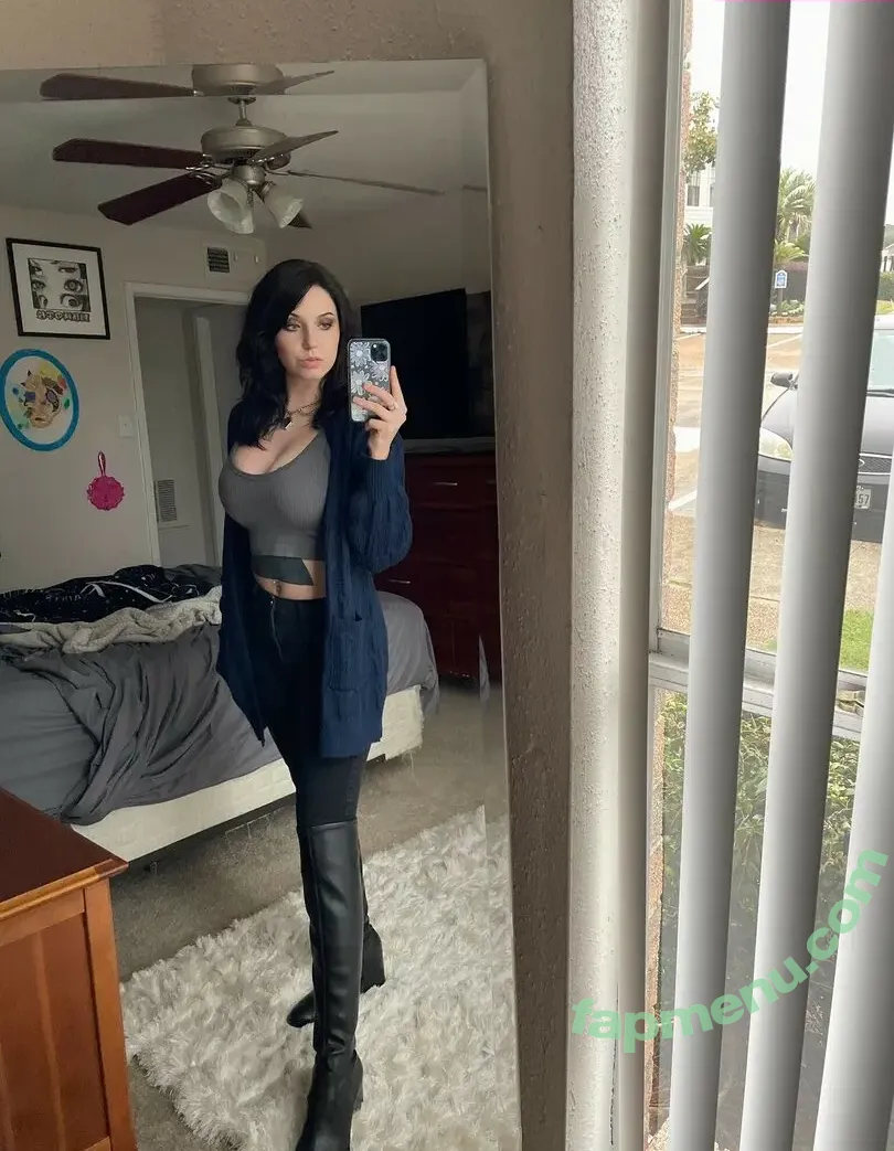 Alxxandrea nude photo #0022 (onlyalexxandraxox)