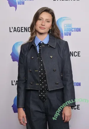 Aly Michalka / iamaly nude photo #0379