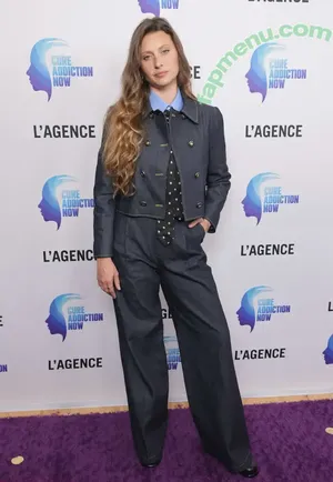 Aly Michalka / iamaly nude photo #0383