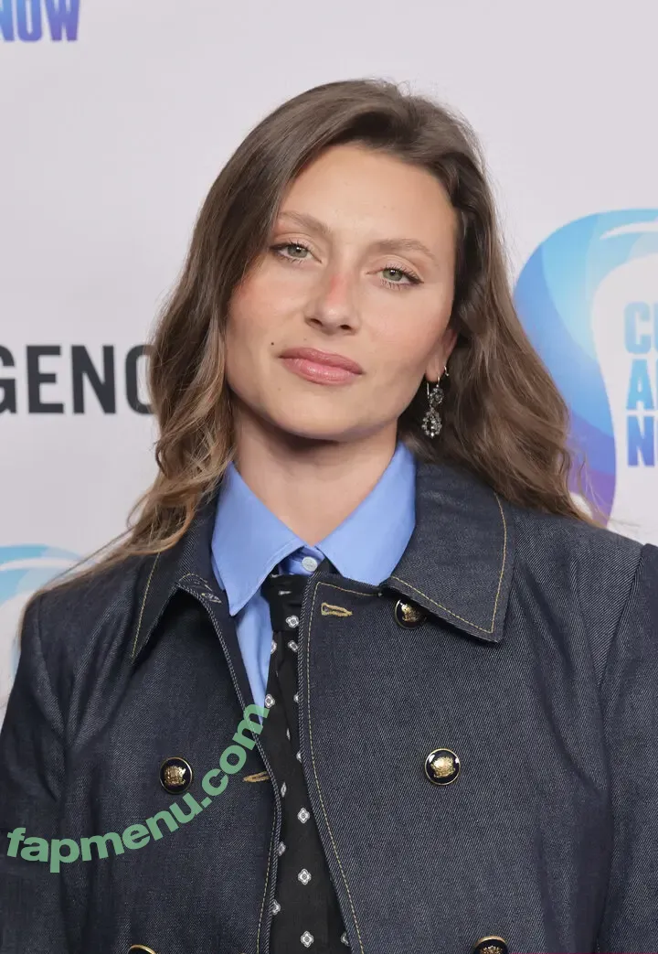 Aly Michalka nude photo #0359 (iamaly)