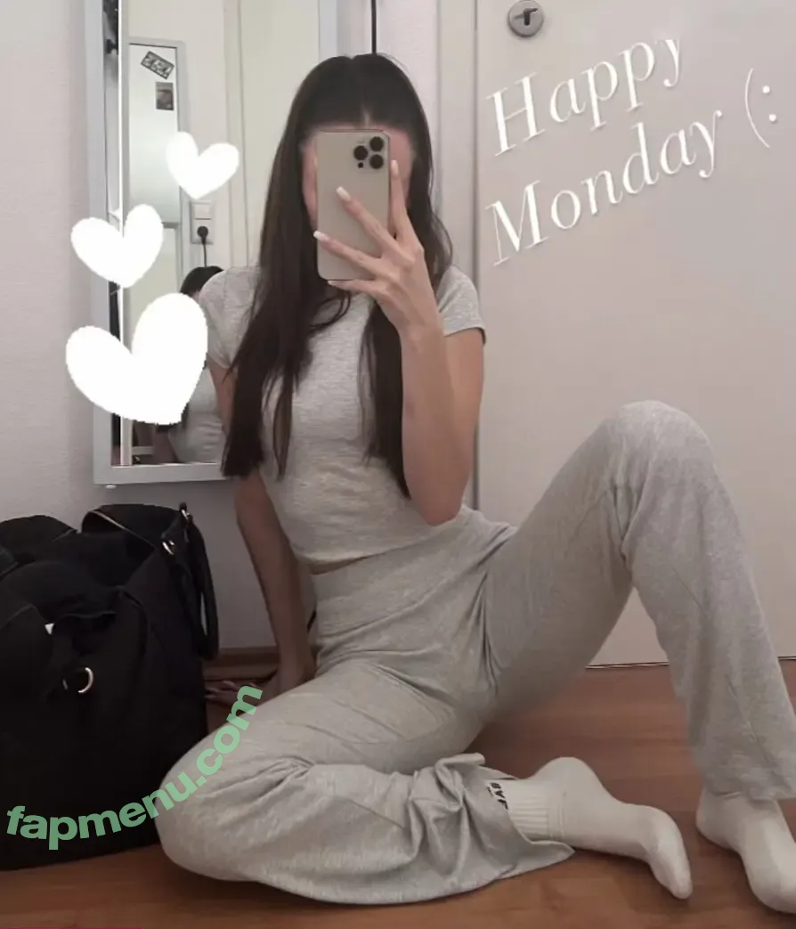 Alya.cutieee nude photo #0011 (Alya.cutieee)