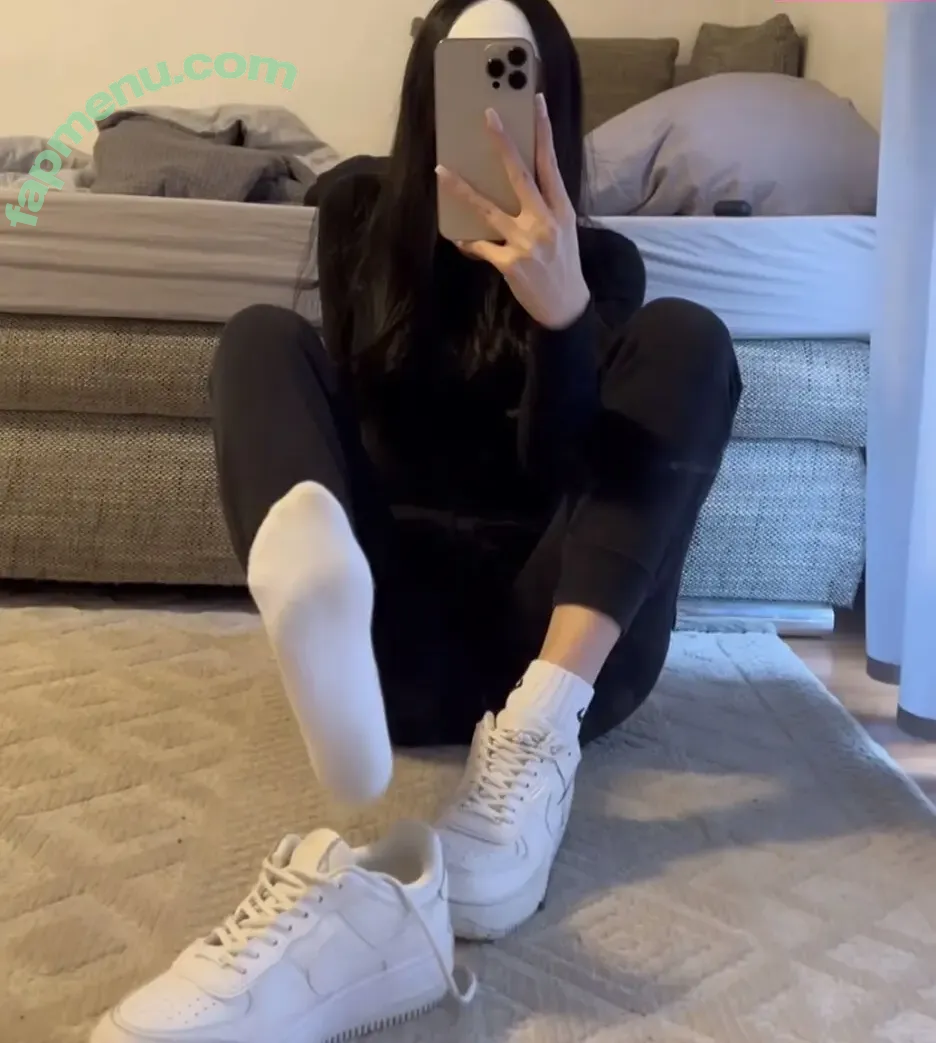 Alya.cutieee nude photo #0013 (Alya.cutieee)