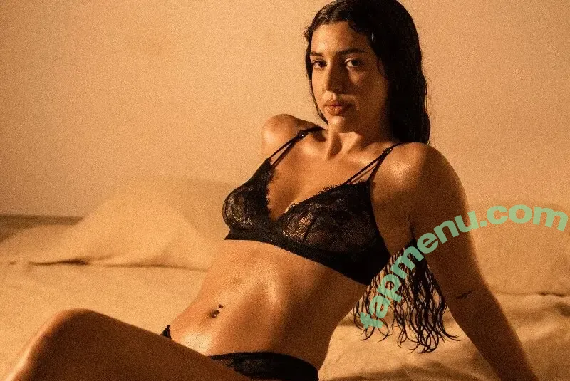 alyaferrari nude photo #0013 (alyaferrari)