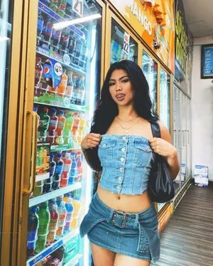 Alyanna Joelle / almost_autumn / alyanna.joelle nude photo #0242