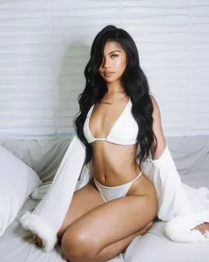 Alyanna Joelle / almost_autumn / alyanna.joelle nude photo #0390