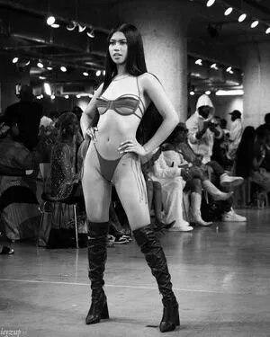 Alyanna Joelle / almost_autumn / alyanna.joelle nude photo #0447