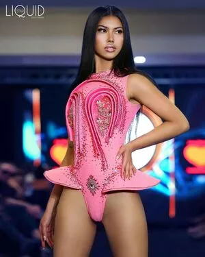 Alyanna Joelle / almost_autumn / alyanna.joelle nude photo #0449