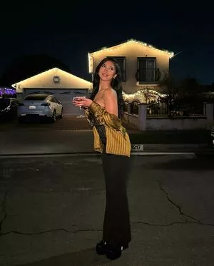 Alyanna Joelle / almost_autumn / alyanna.joelle nude photo #0574