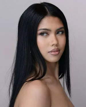 Alyanna Joelle / almost_autumn / alyanna.joelle nude photo #0652