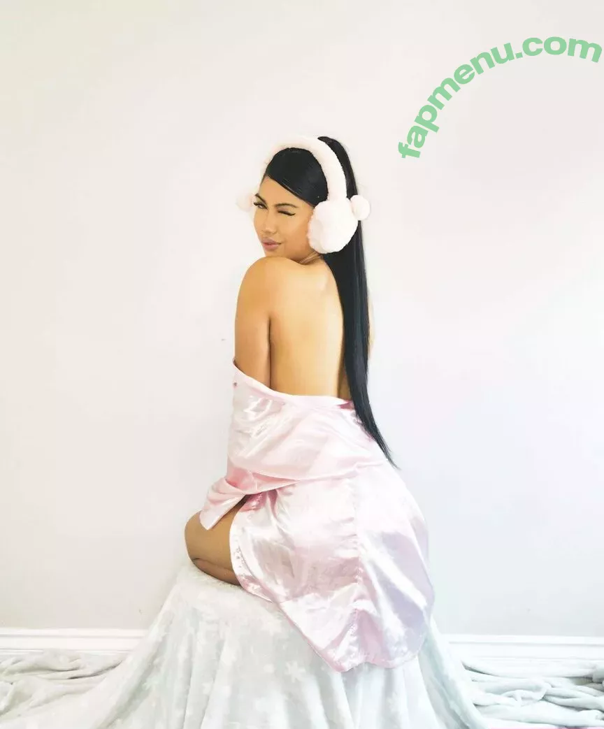 Alyanna Joelle nude photo #0151 (almost_autumn / alyanna.joelle)