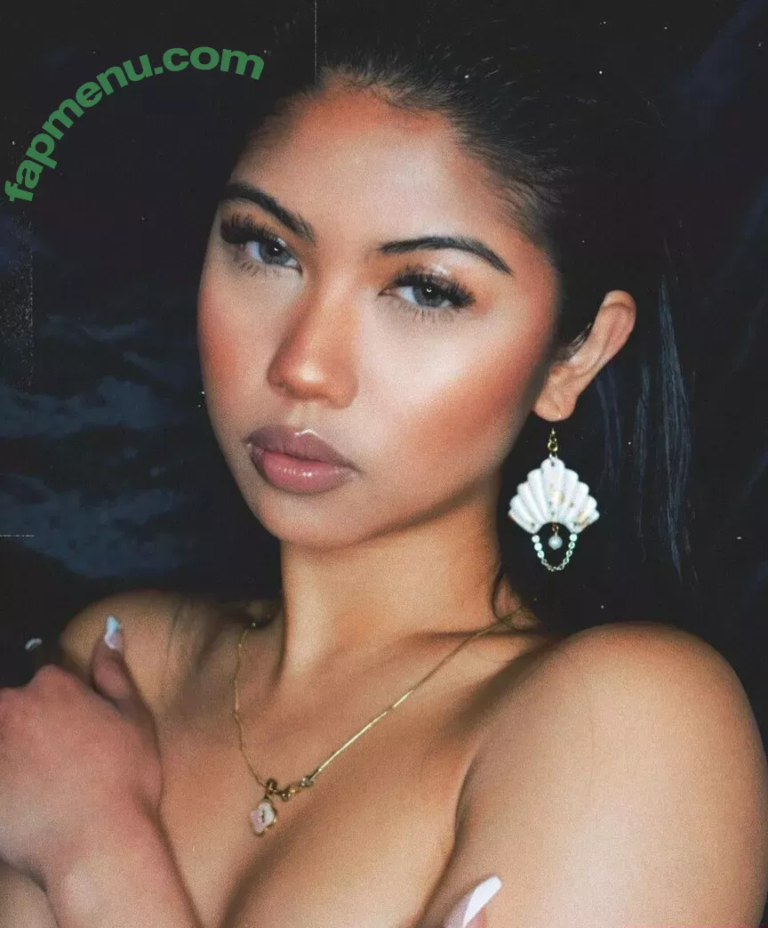 Alyanna Joelle nude photo #0186 (almost_autumn / alyanna.joelle)