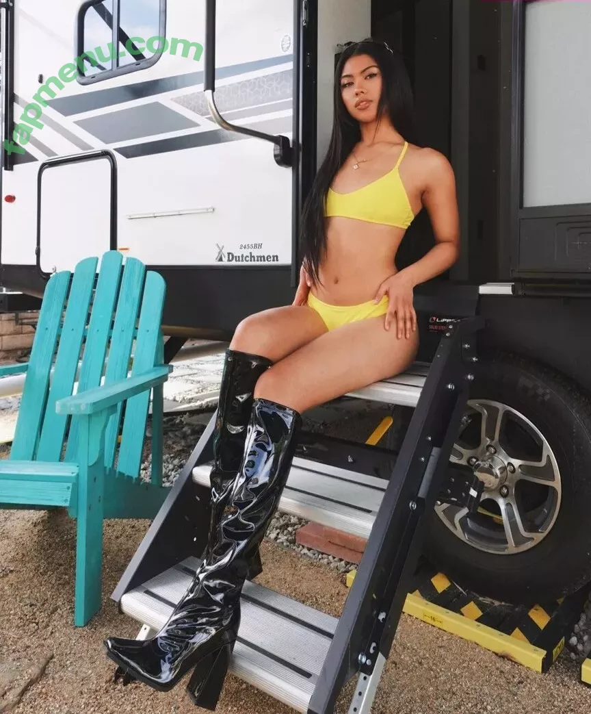 Alyanna Joelle nude photo #0206 (almost_autumn / alyanna.joelle)