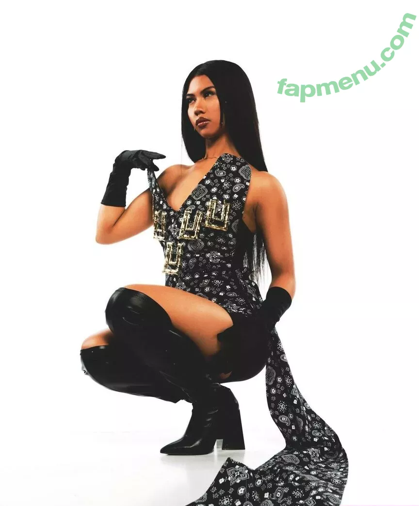 Alyanna Joelle nude photo #0216 (almost_autumn / alyanna.joelle)