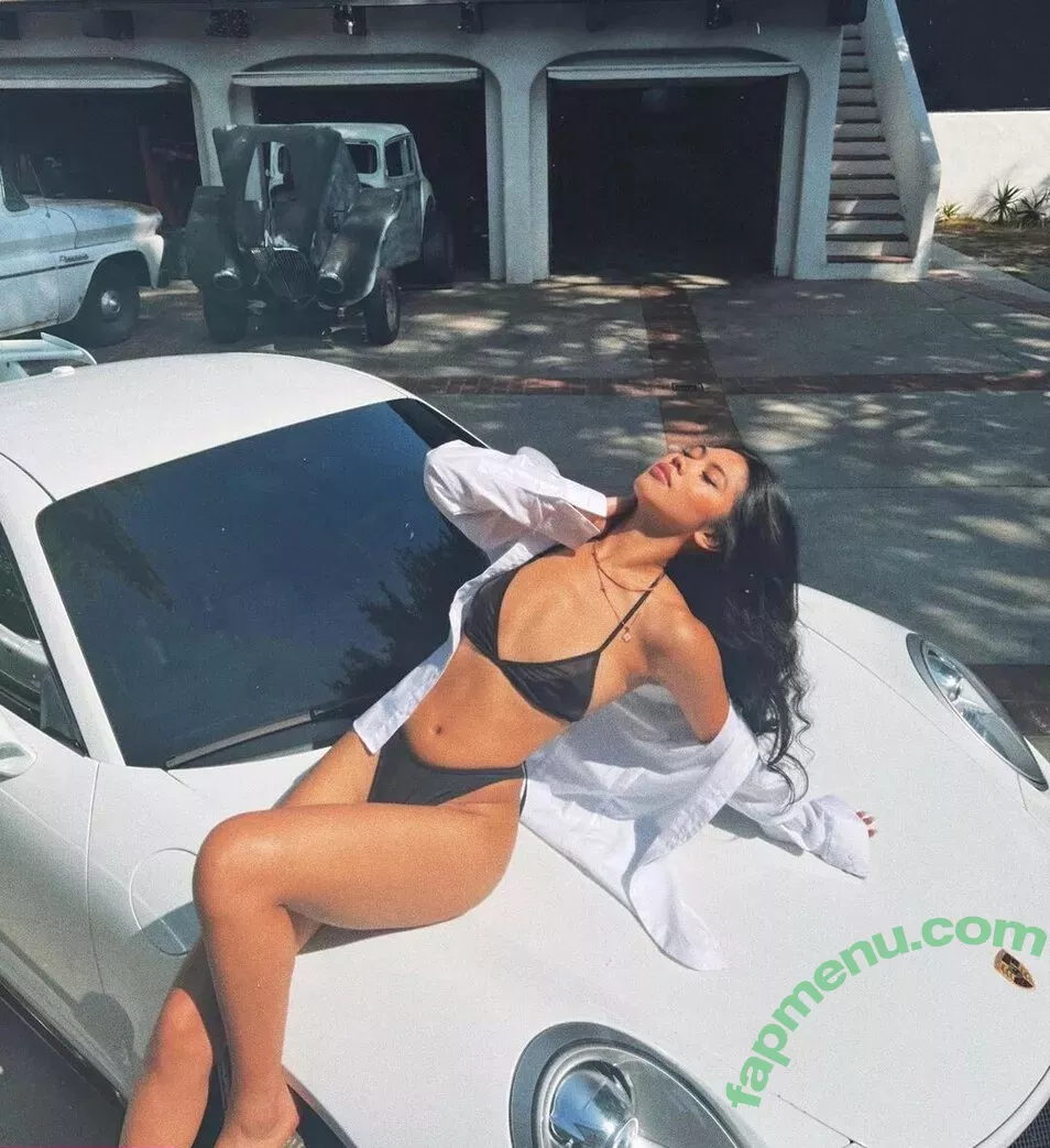 Alyanna Joelle nude photo #0245 (almost_autumn / alyanna.joelle)