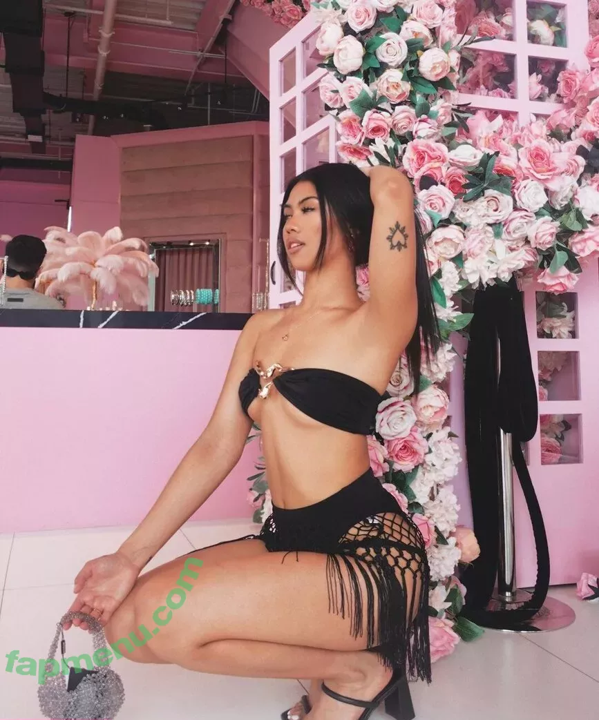 Alyanna Joelle nude photo #0276 (almost_autumn / alyanna.joelle)