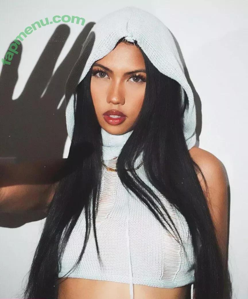 Alyanna Joelle nude photo #0346 (almost_autumn / alyanna.joelle)