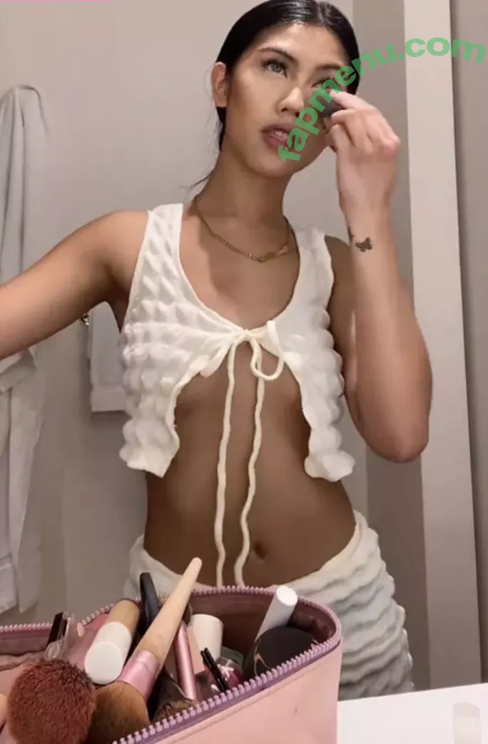 Alyanna Joelle nude photo #0356 (almost_autumn / alyanna.joelle)