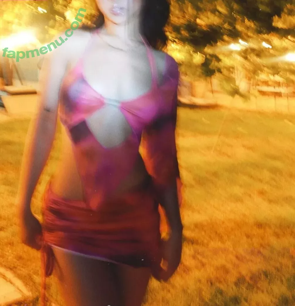 Alyanna Joelle nude photo #0391 (almost_autumn / alyanna.joelle)