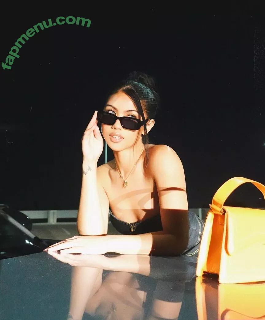 Alyanna Joelle nude photo #0438 (almost_autumn / alyanna.joelle)