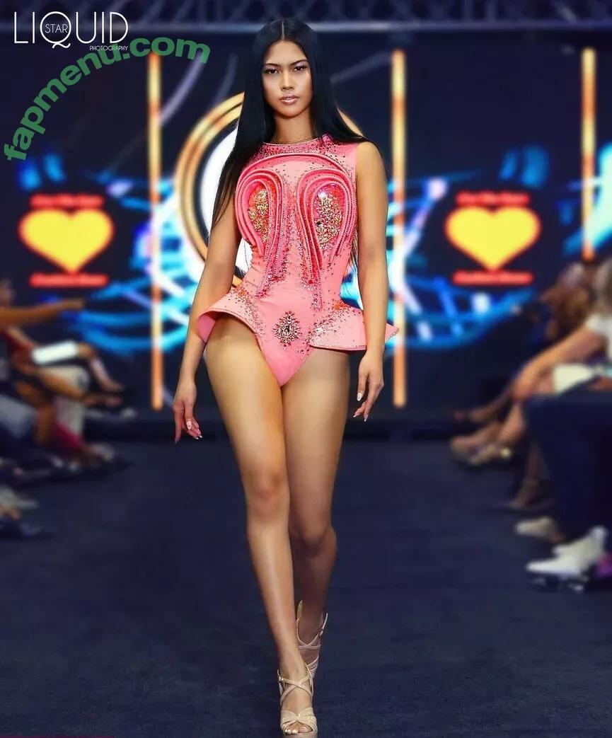 Alyanna Joelle nude photo #0443 (almost_autumn / alyanna.joelle)